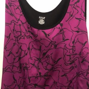 Purple and back shirt sleeve.